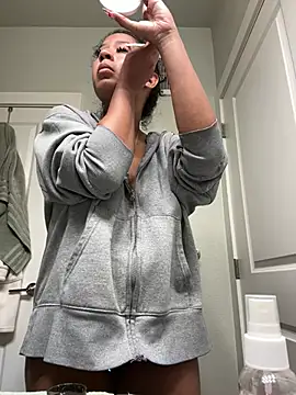 AshleyLoveee - get naked