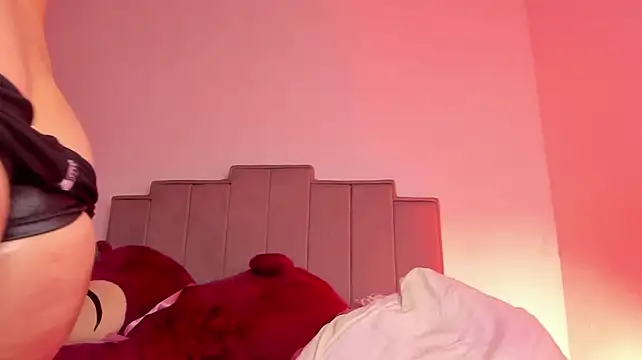 Chloe_watson_ - oil all over my body