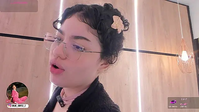 Chloe_cortez - ride me and make a fountain squirt