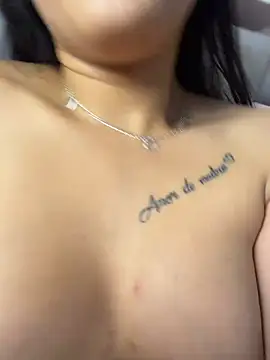 Hannaa_blondee - Suck my pussy with lots of saliva