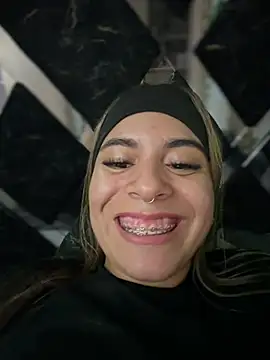Analia__ - PUT THERMOS IN MY CUNT AT TICKET SHOW