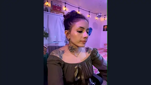 LiliJones_ - 💆🏻‍♀️💖 Spa day for me, sexy show