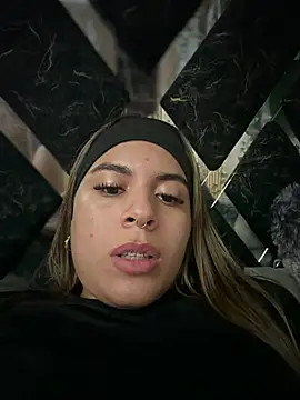 Analia__ - PUT THERMOS IN MY CUNT AT TICKET SHOW