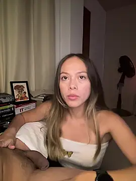 Valery_and_Dani_ - Both Hands and mouth on Dick