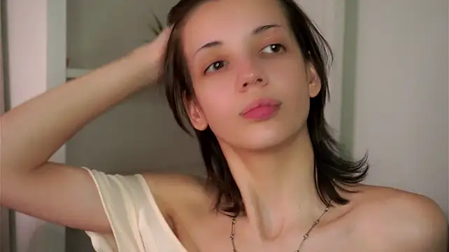 SelinaPack - Sexy eyes contact to camera