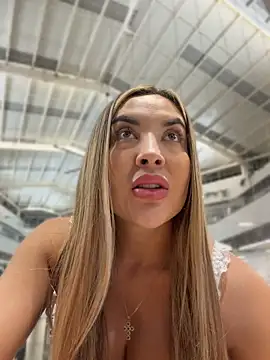 Alexa_seexy1