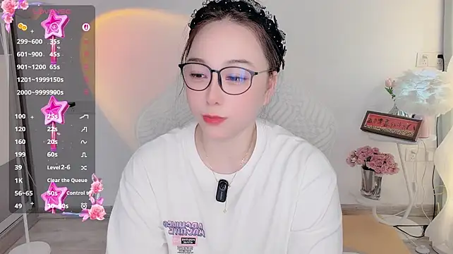 Liz-nn - 重新出发~~一切都是最好的安排（脱内内2分钟）Taking off pantie