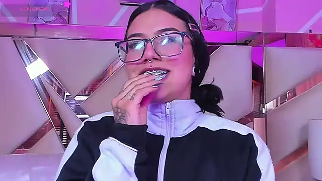ScarlettFrox - Deep thoart with full Spit + ahegao 🍑❤️