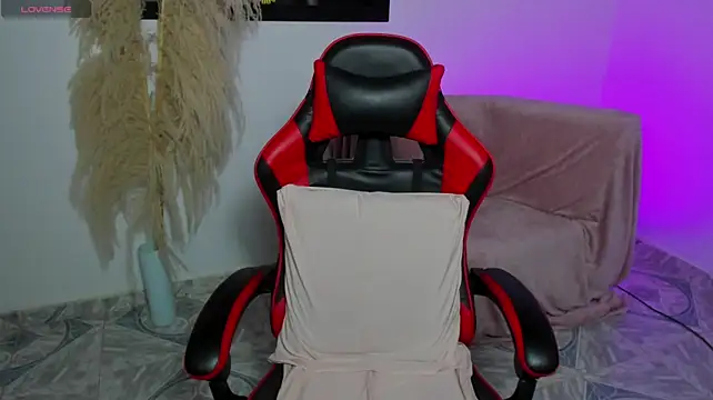 Adrianax28