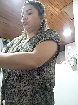 Amystasy - Show tits