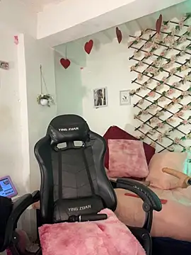 Karinacortes - fuck pussy with fingers