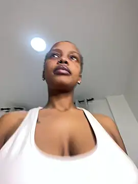 Temptress_angel - Show your big wing and clit