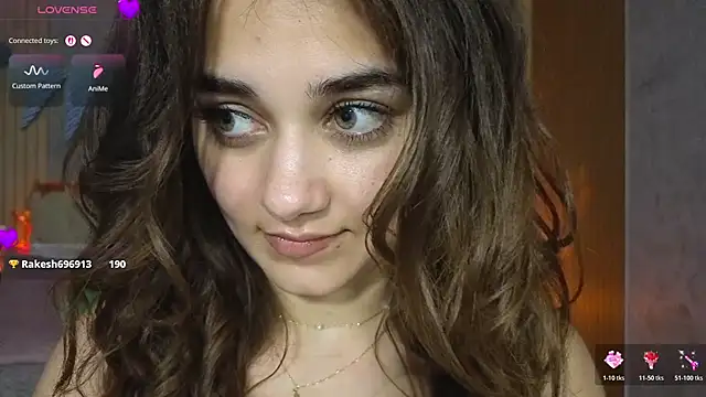 KatarinaHeaven - lower both straps and shoulder tease