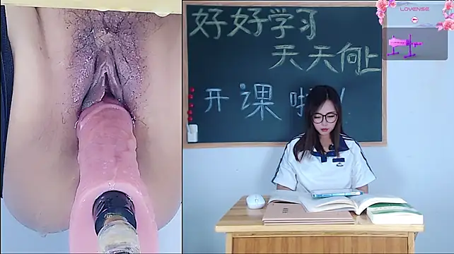 Juzi1213 - 超级学妹超级爱喷水