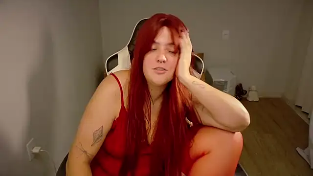 Heyangelite - Get naked rubbing my clit 🥵🔥