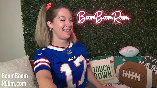 Boomboomr00m - Moaning Monday Pussy Play 😝
