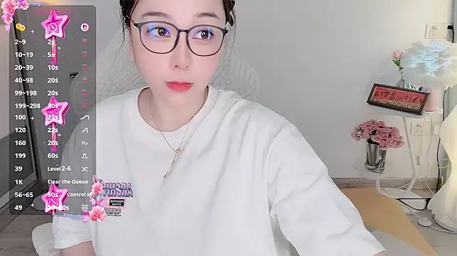 Liz-nn - 重新出发~~一切都是最好的安排（脱内内2分钟）Taking off pantie