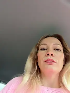 LavenderHot - Masturbated pussy