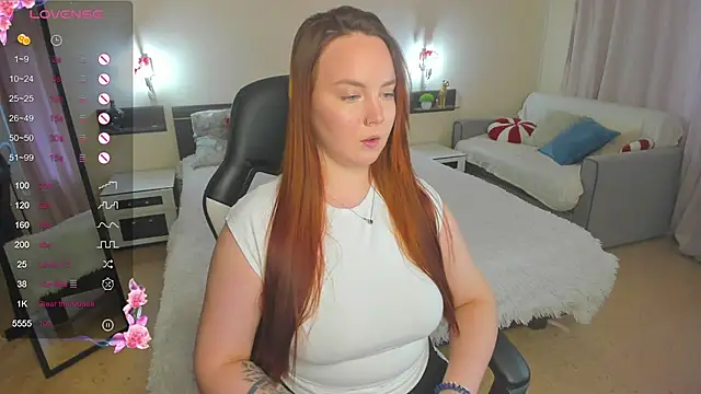 Fire_Emily_ - Show me your tits 5min