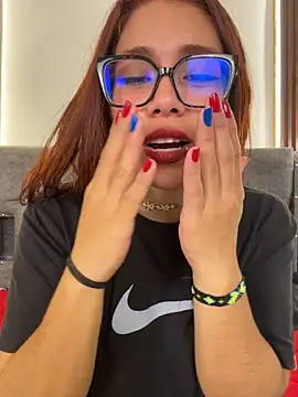 Alice-fire - Oil or cream in ny tits 🍒💧