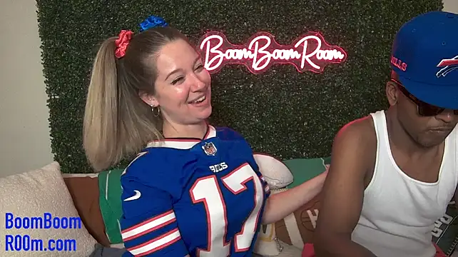 Boomboomr00m - Moaning Monday Pussy Play 😝
