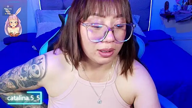 Kata_Bigboobs - toplees