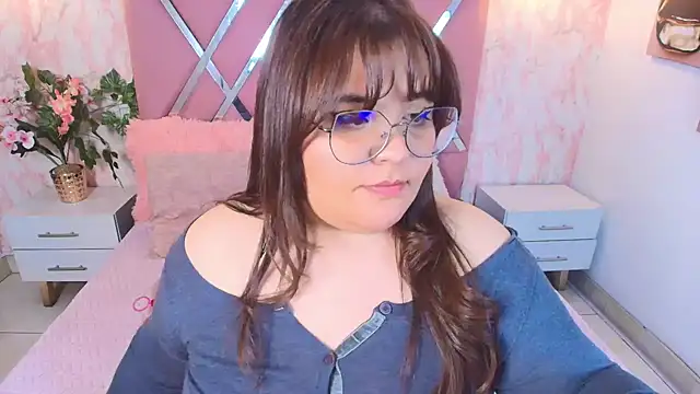 Dolce_pearl - spanks ass + twerk🍑