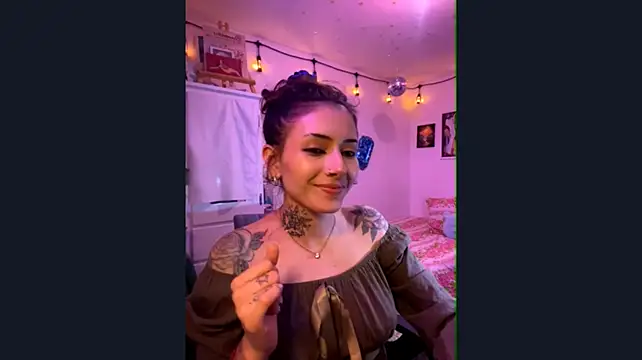 LiliJones_ - 💆🏻‍♀️💖 Spa day for me, sexy show