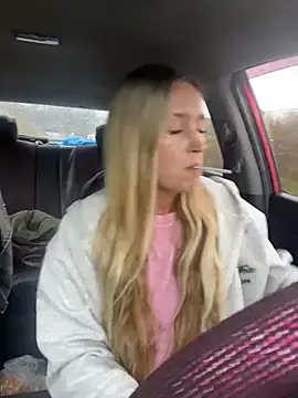 StasyWood - Show dildo🤤