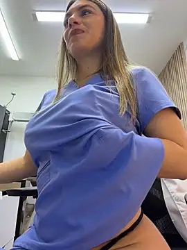 Alicee16