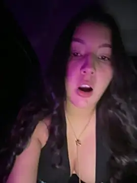 Licky_lu - I show my tits to the Uber driver.