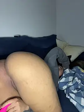 A_maddy - Siririca com vibrador