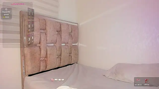Rouse__hallberg - squirt show naked