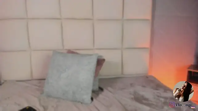Keyla_lage - Rub clit