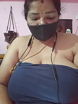 Tamil_lathikaaa - Nude show on dress