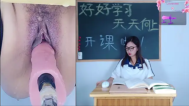 Juzi1213 - 超级学妹超级爱喷水