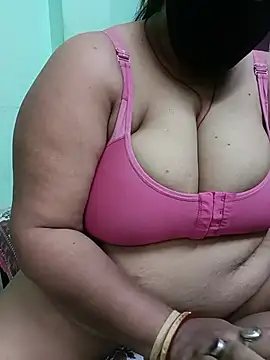 Monaa - Cucumber fucking, belan fucking in live