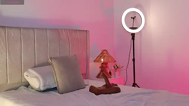 1m_megan - RIDE MY TOY+ OIL IN ASS