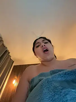 Monica17 - Doble penetración anal y vaginal 👅