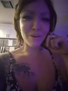 CharletteWebb - figuring out new roam wifi for RV trip