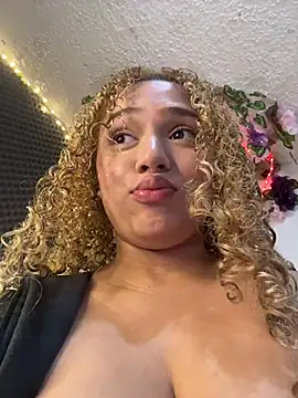 Esperanza_Gomez1 - Fuck my wet pussy💦💦