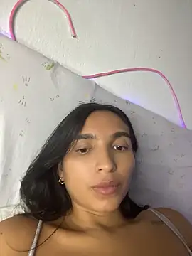 Xbby-Love-BJ - FISTING VAGINA