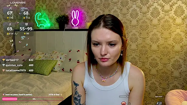 Ursula_Andres - tease my pussy (hand in panties)