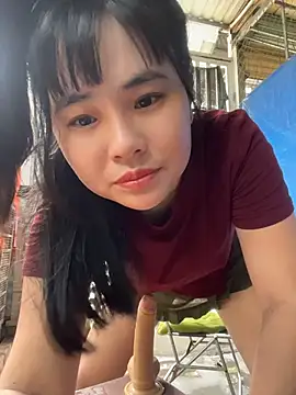 Fishinggirl2k - Domi controls public areas for 5 minutes