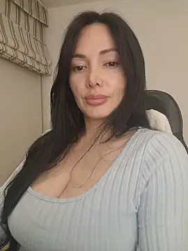 _monicab - Show boobs