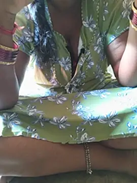 Tamilselviroja- - 😍pussy oil massage 🥰