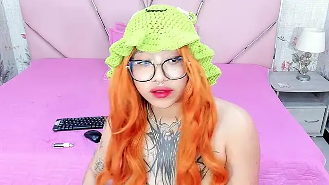SafiroAgataaa - CLAMP NIPPLES 😏🍒🐸