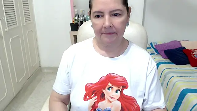 Leonela_69 - mommy is horny come play with me