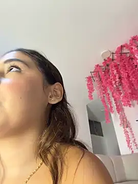 MelodyRey__ - SPANK ASS