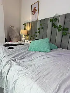 Naomiii__